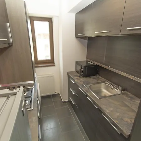アパート Apartament Miraj 34 *