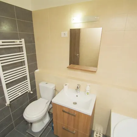 Apartament Miraj 34 *